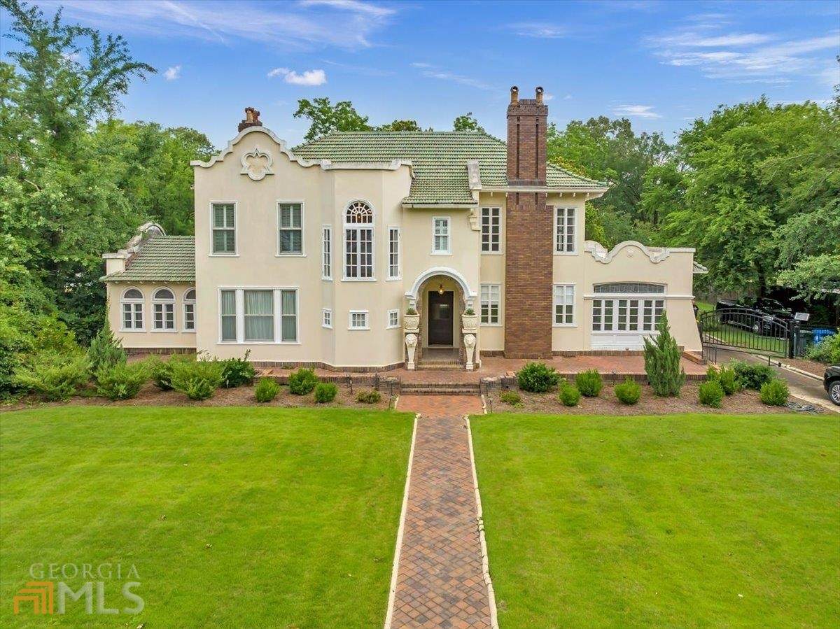 705 Bellevue Avenue - Photo 1