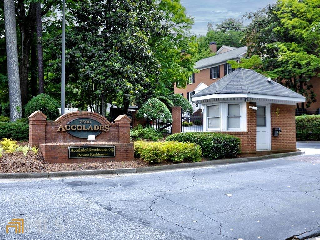 7500 Roswell Road - Photo 1