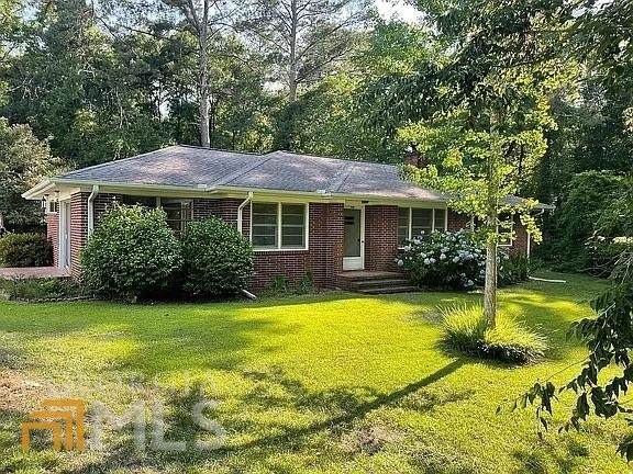 150 Lake Forest Drive - Photo 1
