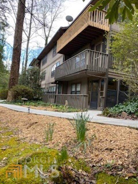 153 Stornoway Drive - Photo 1