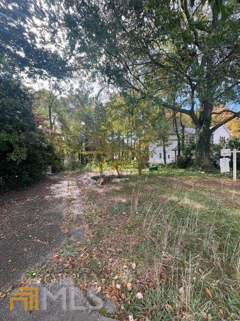 1919 Dresden Drive - Photo 1
