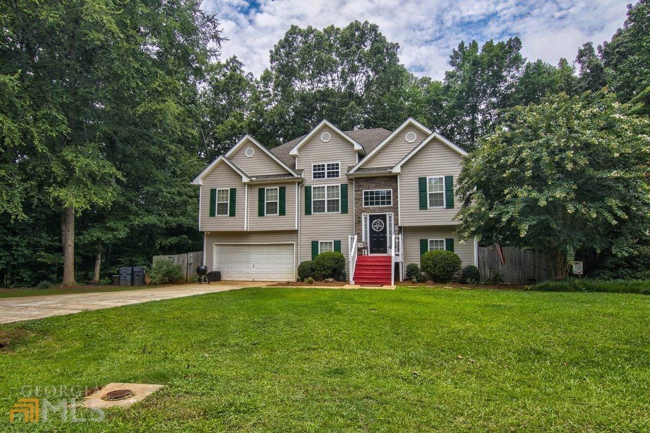 295 Alcovy Cir - Photo 1
