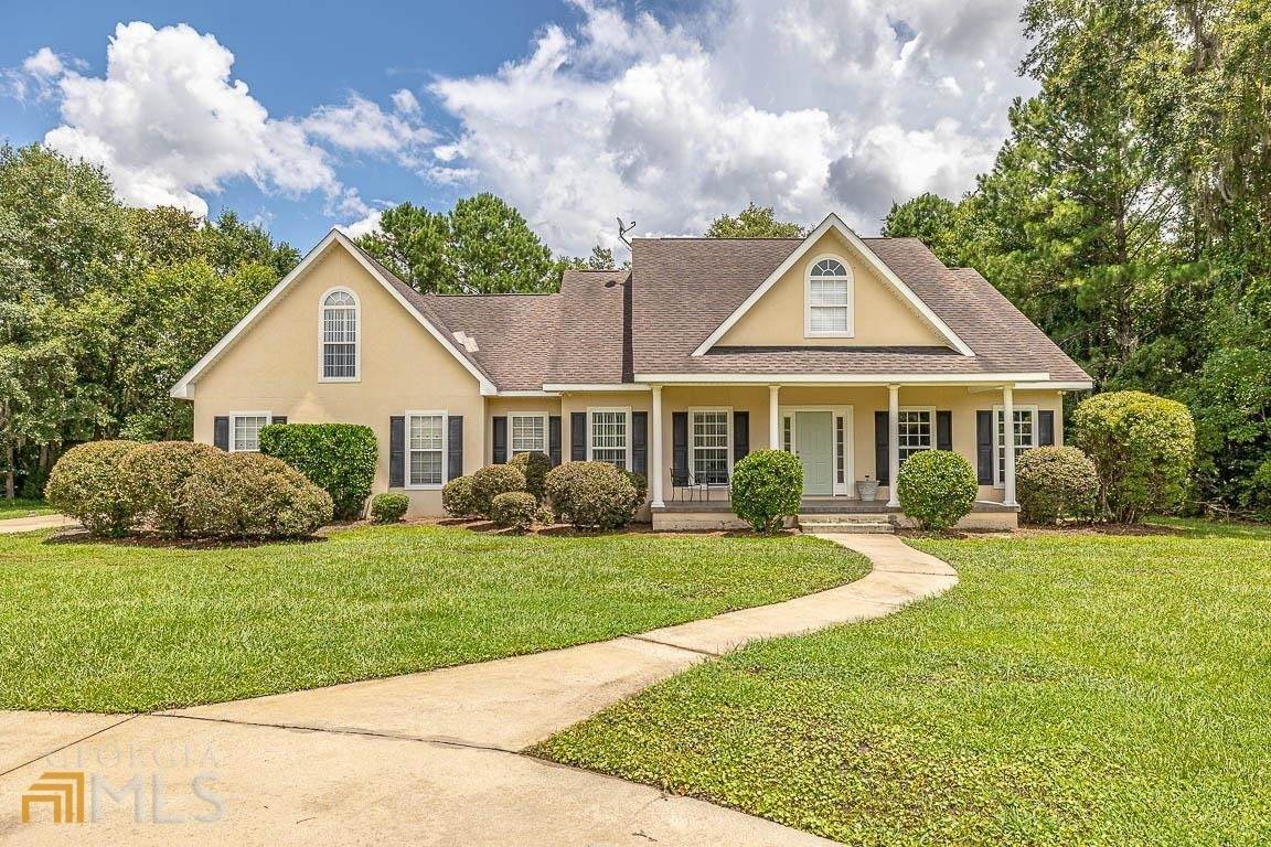 168 Drakes Landing - Photo 1