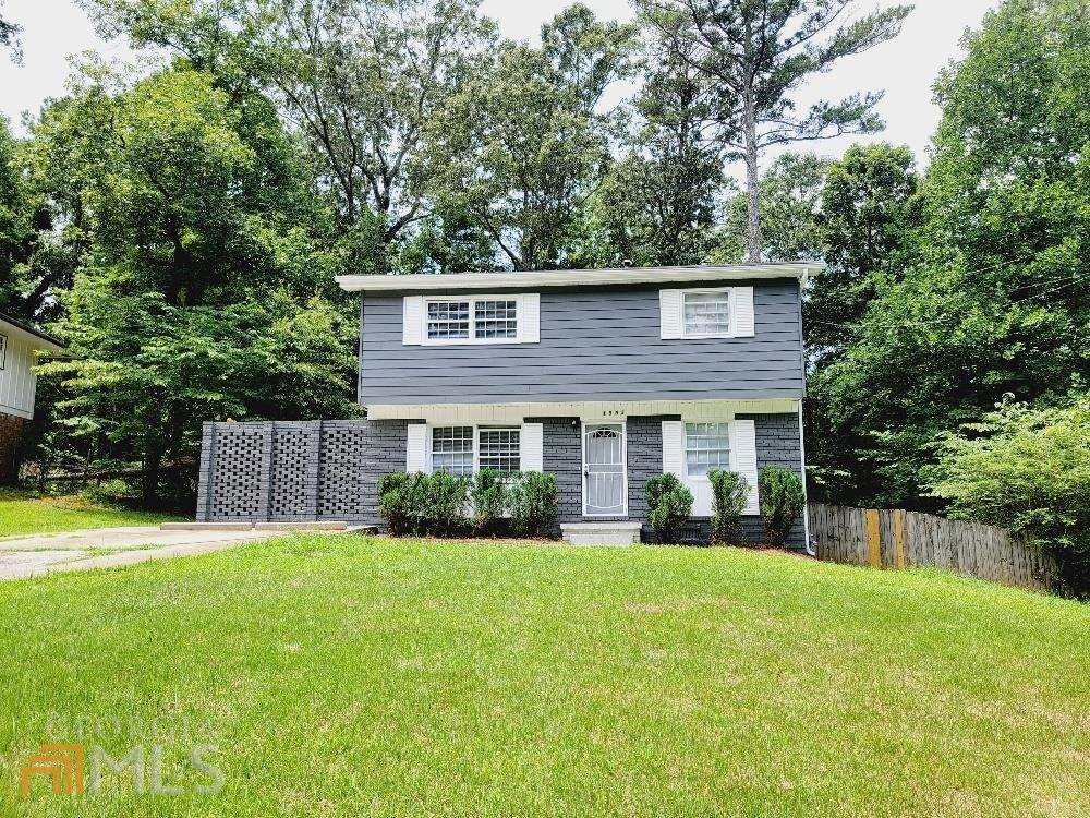 1993 Lindsey Ln - Photo 1