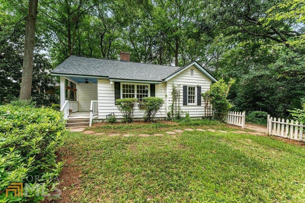 956 Delaware Avenue - Photo 1