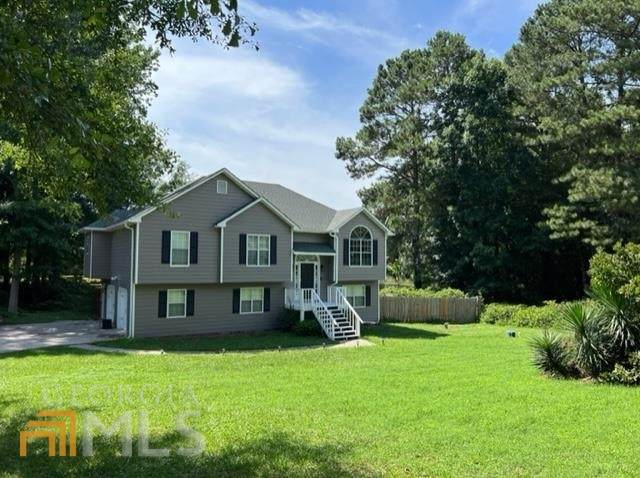 802 Ruswood Road - Photo 1