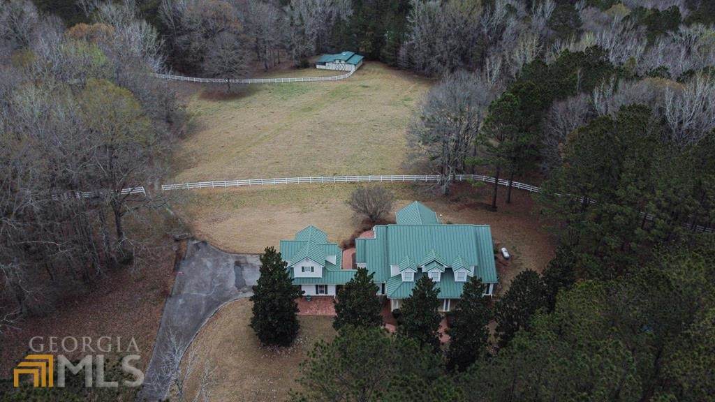 795 Victoria Airpark Drive - Photo 1