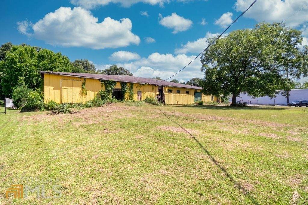 414 Camellia Boulevard - Photo 1
