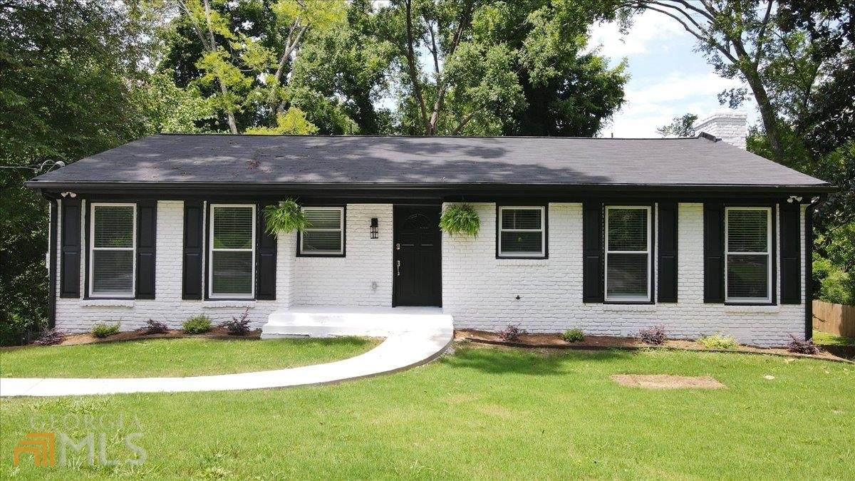 2358 Armand - Photo 1