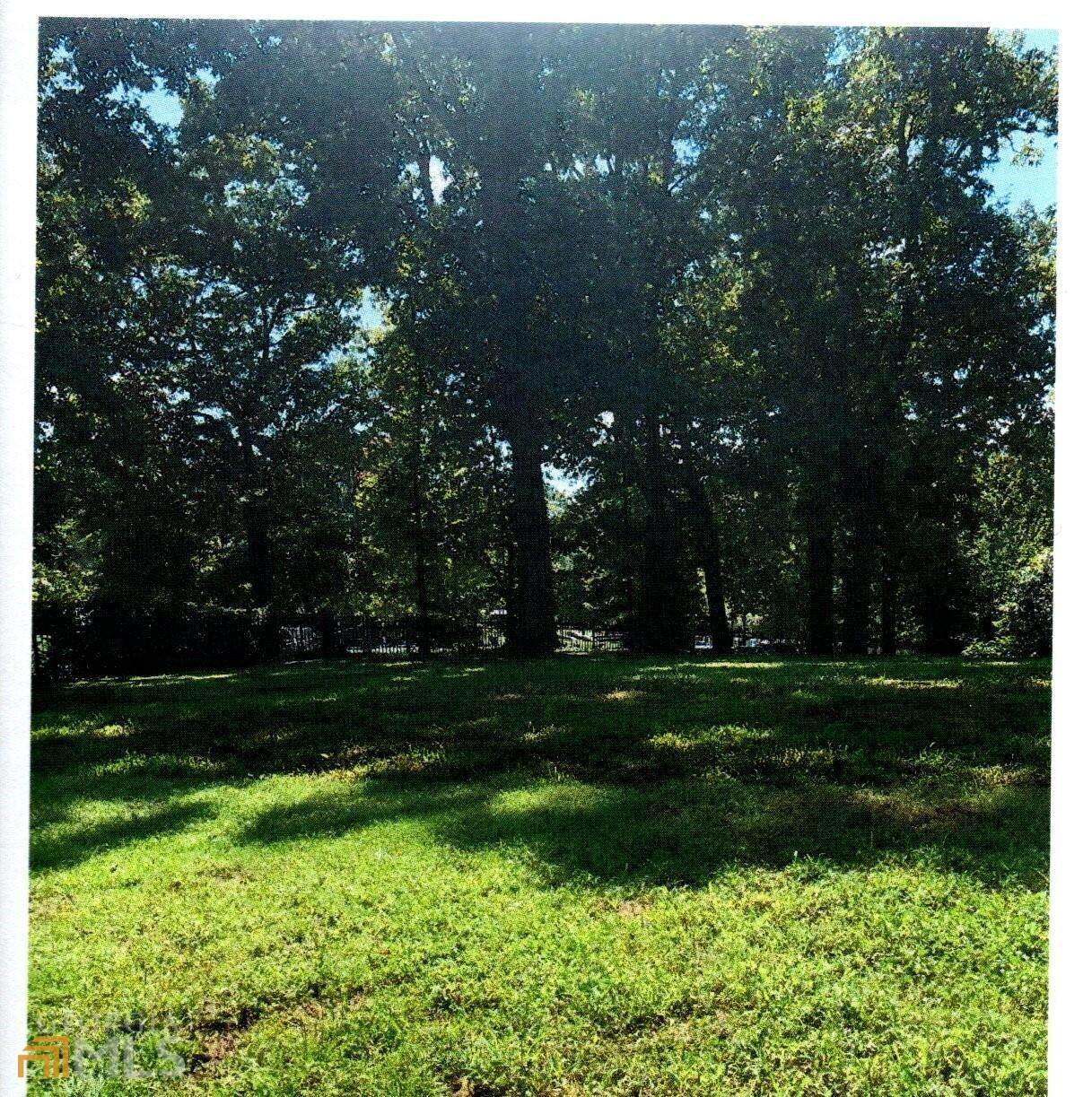 2034 Mercer Avenue - Photo 1