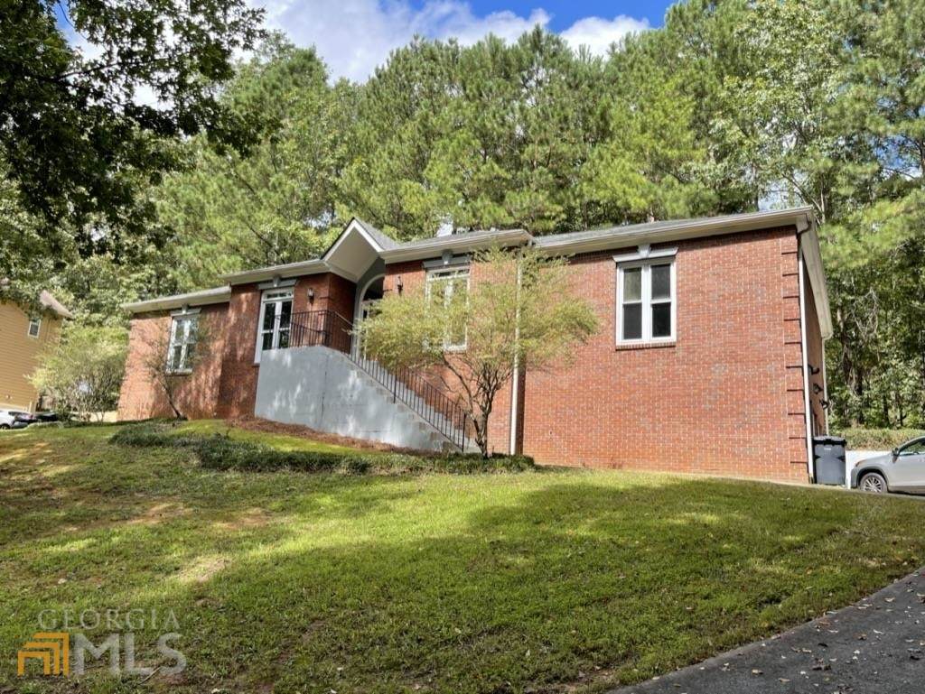 3885 Oak Woods Court - Photo 1