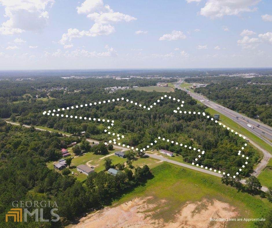604 Golden Road - Photo 1