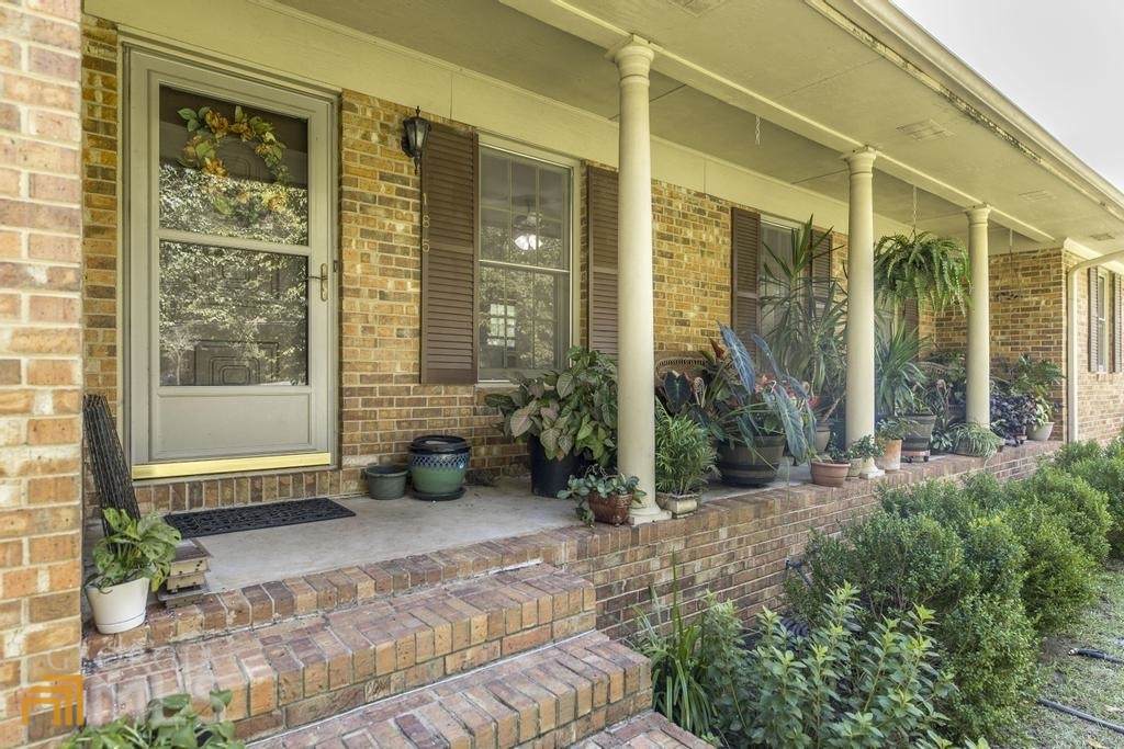 185 Andrews Drive - Photo 1
