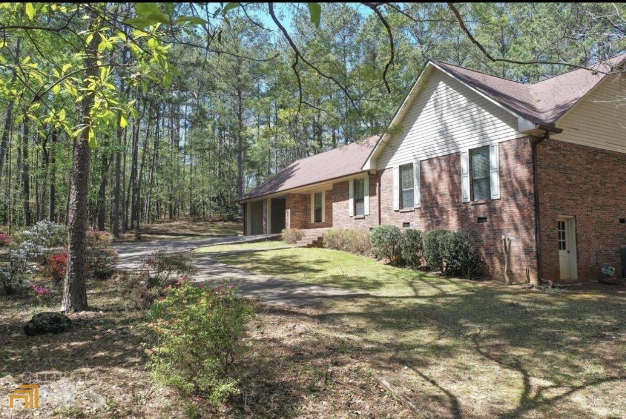 3534 15th Ave - Photo 1