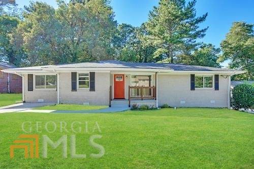 2434 Shamrock Drive - Photo 1