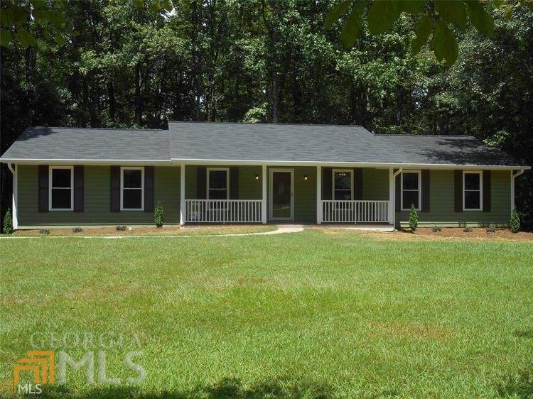 205 Kingswood Drive - Photo 1