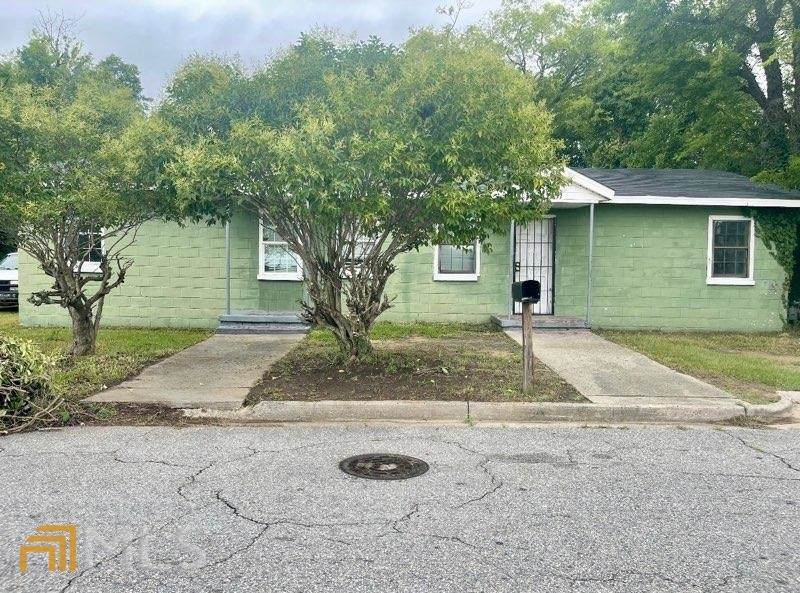 2263 Lincoln Street - Photo 1