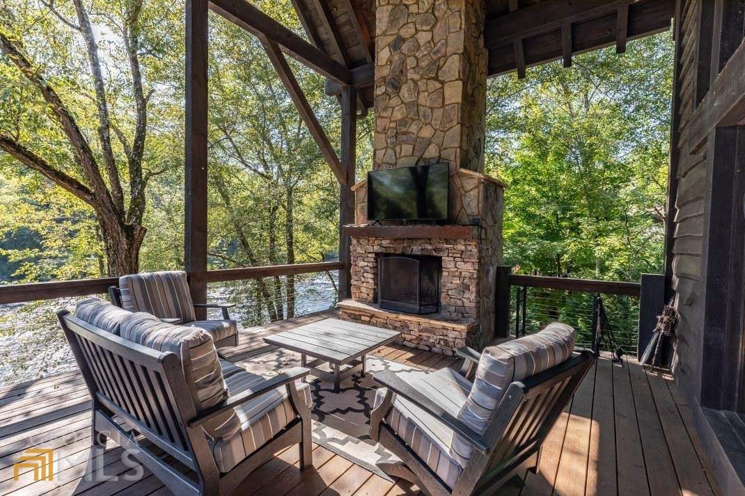 14 Wildwood Trail - Photo 1