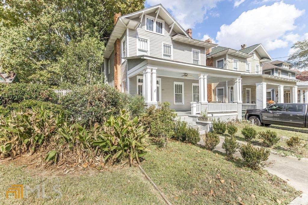 1071 Magnolia Street - Photo 1