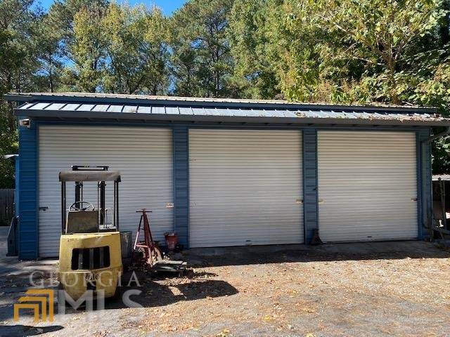 4451 Glenwood Road - Photo 1