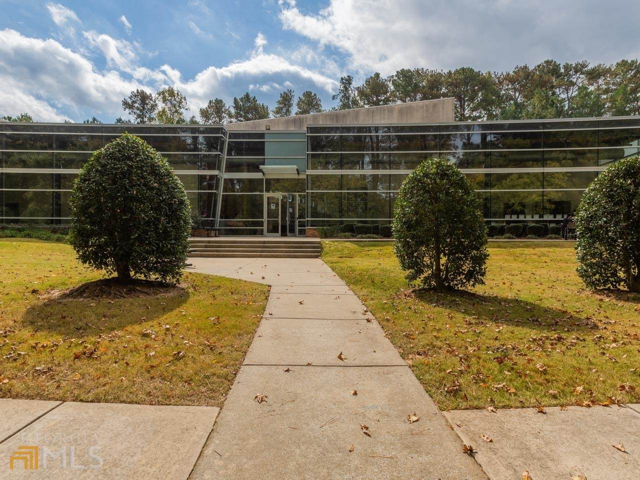 667 Fairburn Road - Photo 1