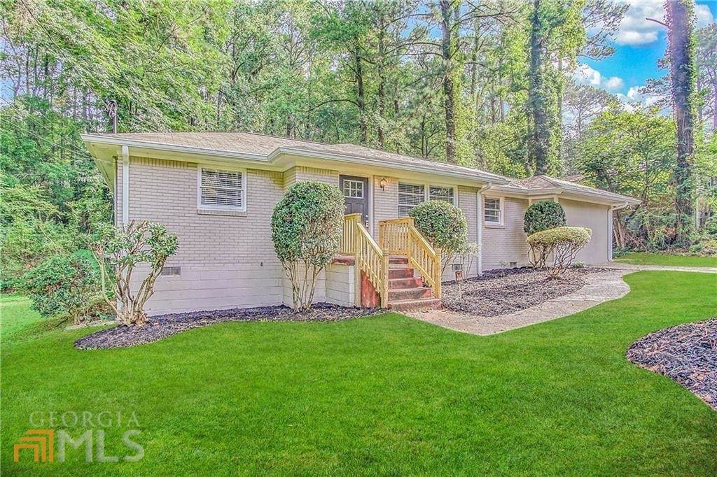 1715 Lee Street - Photo 1