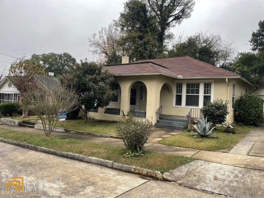 1007 Hillyer Avenue - Photo 1