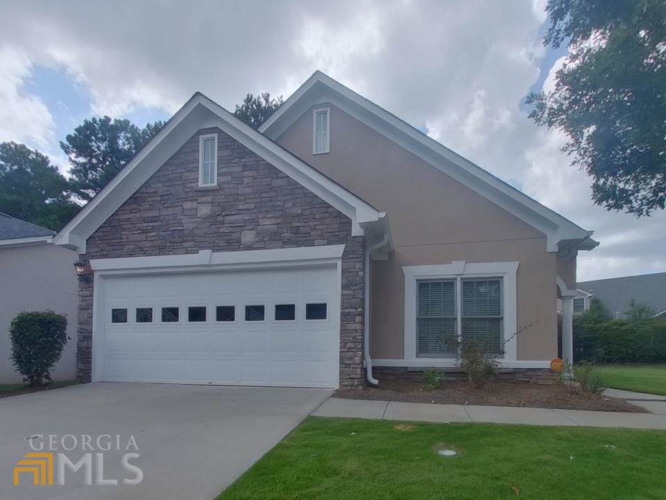 316 Lewisburg Drive - Photo 1
