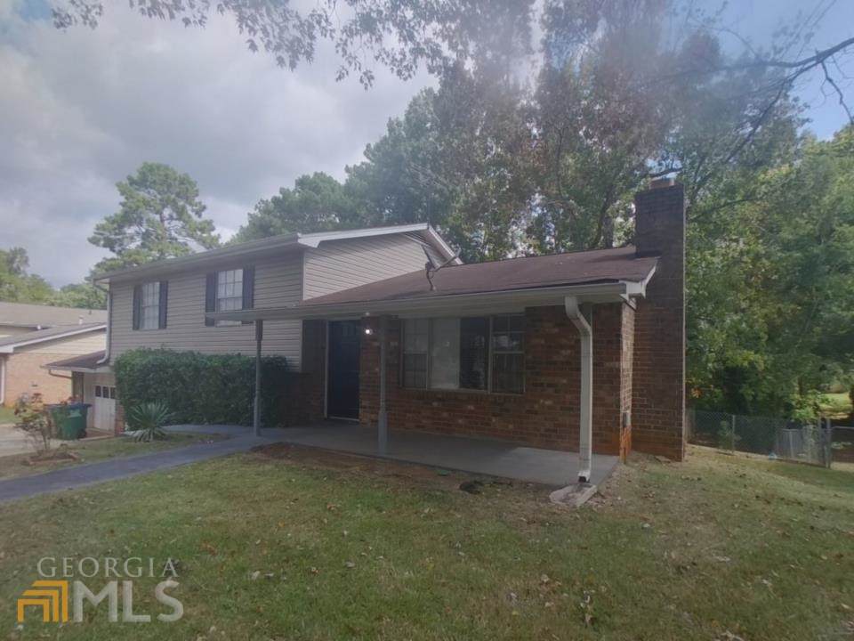 6968 Maddox Road - Photo 1