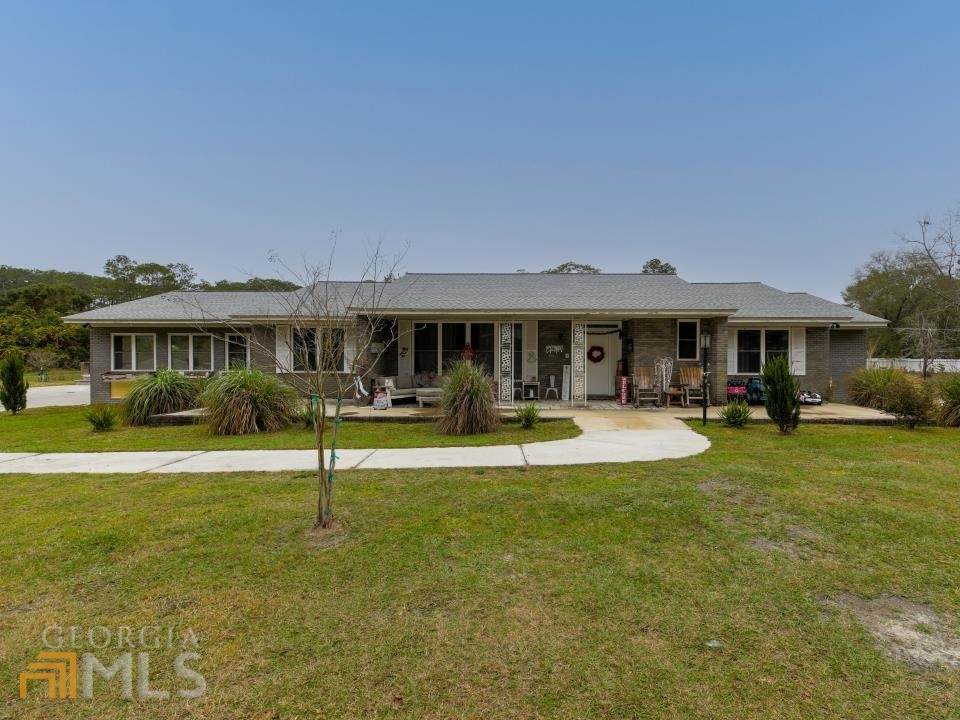 1203 Baltimore Avenue - Photo 1