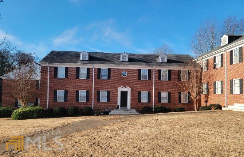 2367 Cascade Road, Unit B7 - Photo 1