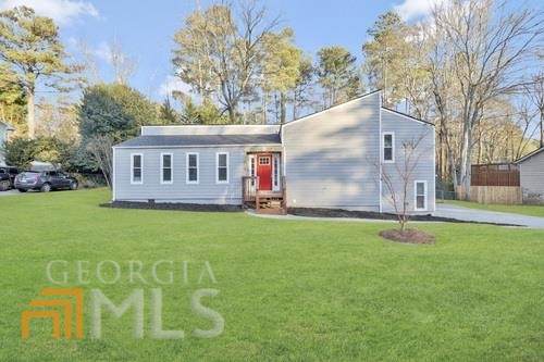 3340 Hunters Lodge Road - Photo 1