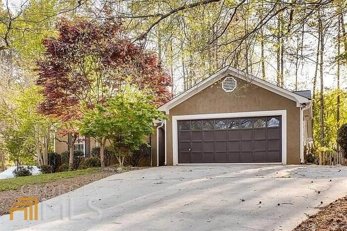 10 Stonehaven Drive - Photo 1