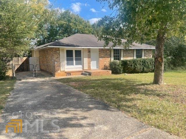 8928 Yarmouth Drive - Photo 1