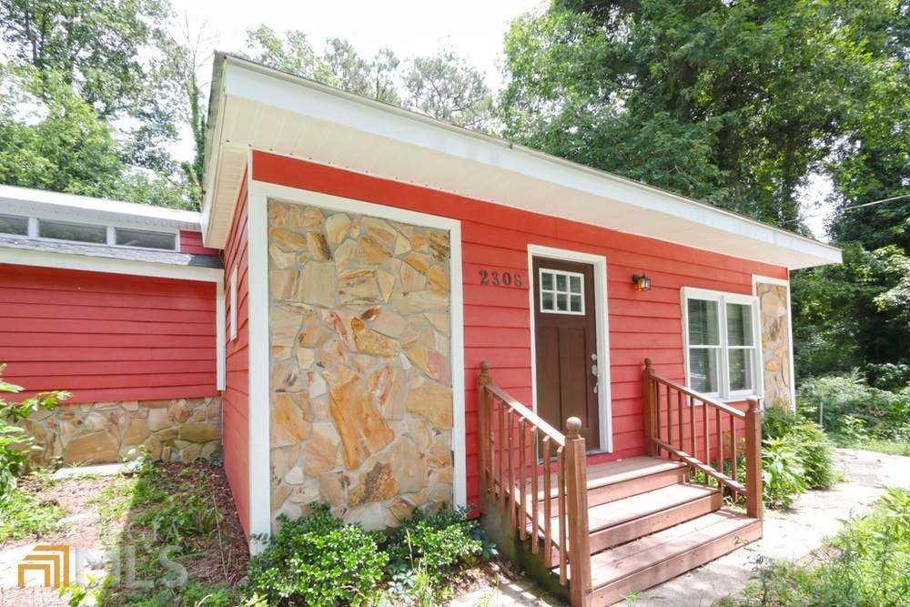 2308 Palmetto Avenue - Photo 1