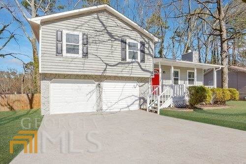 5370 Zachary Drive - Photo 1