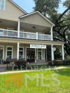 708 Osborne Street - Photo 1