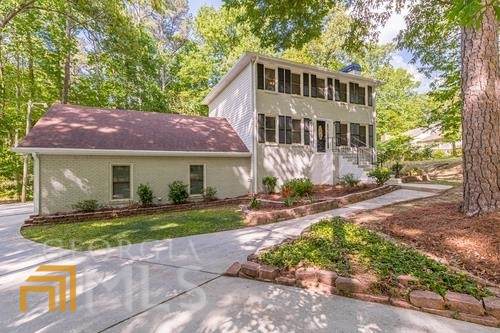 195 Poplar Way - Photo 1