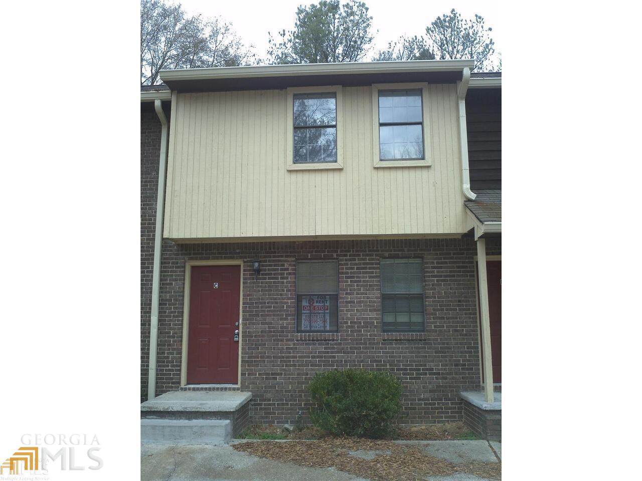 140 Meadowbrook Court - Photo 1
