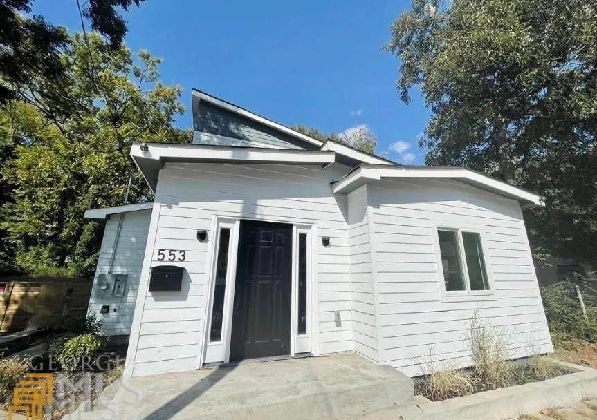 553 Rockwell Street - Photo 1