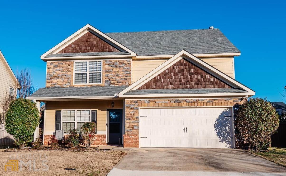 301 Haywood Drive - Photo 1