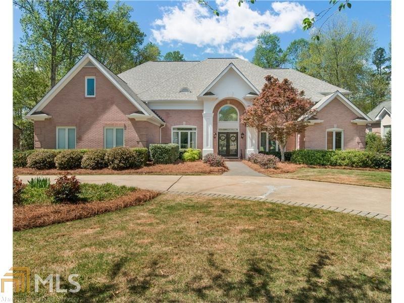 1111 Hazeltine Ln - Photo 1