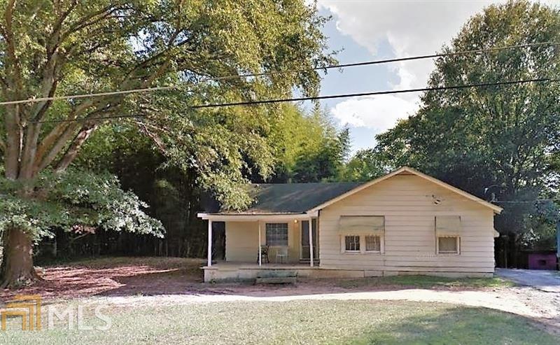 1091 Hillcrest - Photo 1