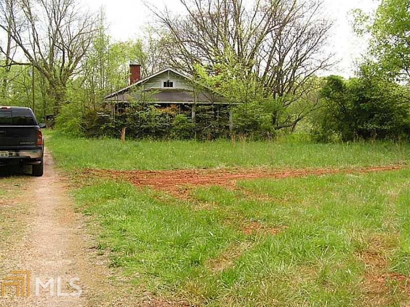 2435 Ga Hwy 124 - Photo 1