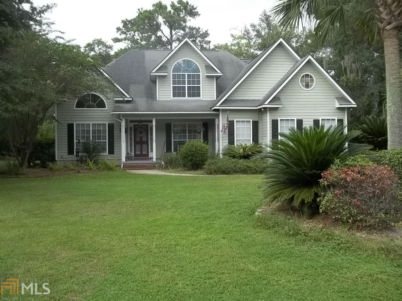 902 Riverview - Photo 1