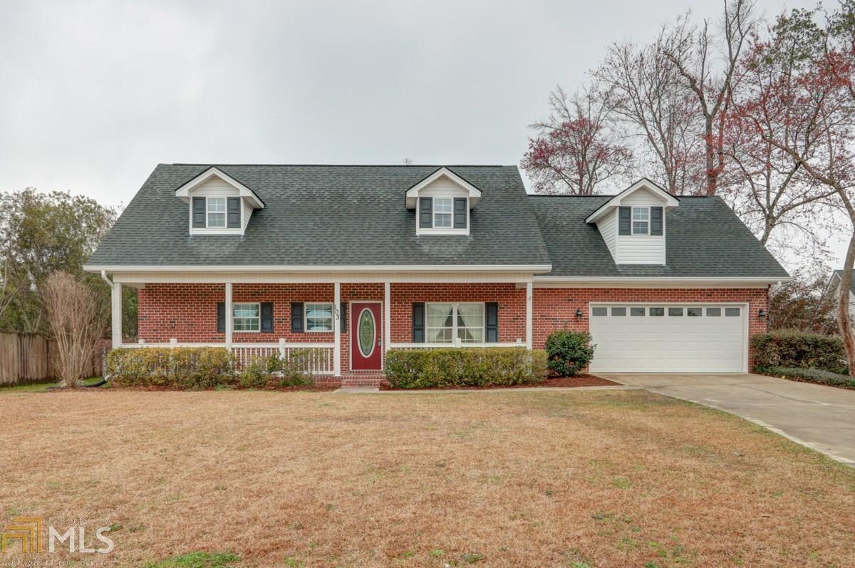 103 Cedar - Photo 1