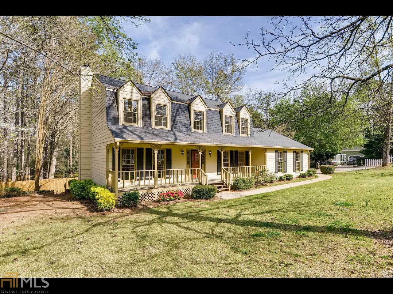 2253 Scotts Pkwy - Photo 1