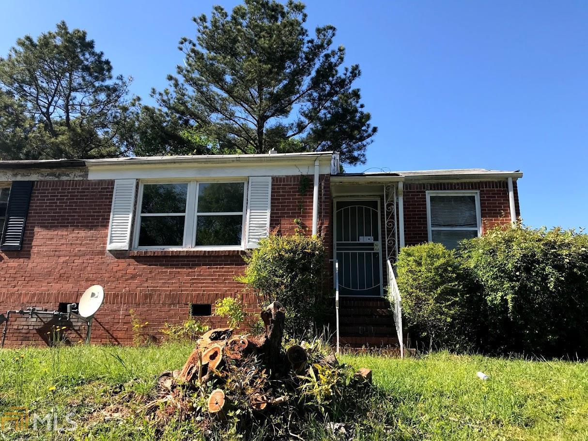 707 Casplan St - Photo 1