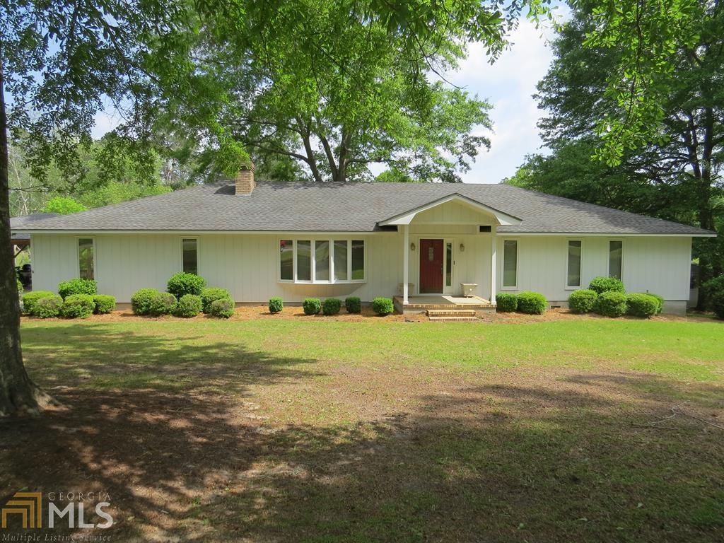 112 Lakeview Ln - Photo 1