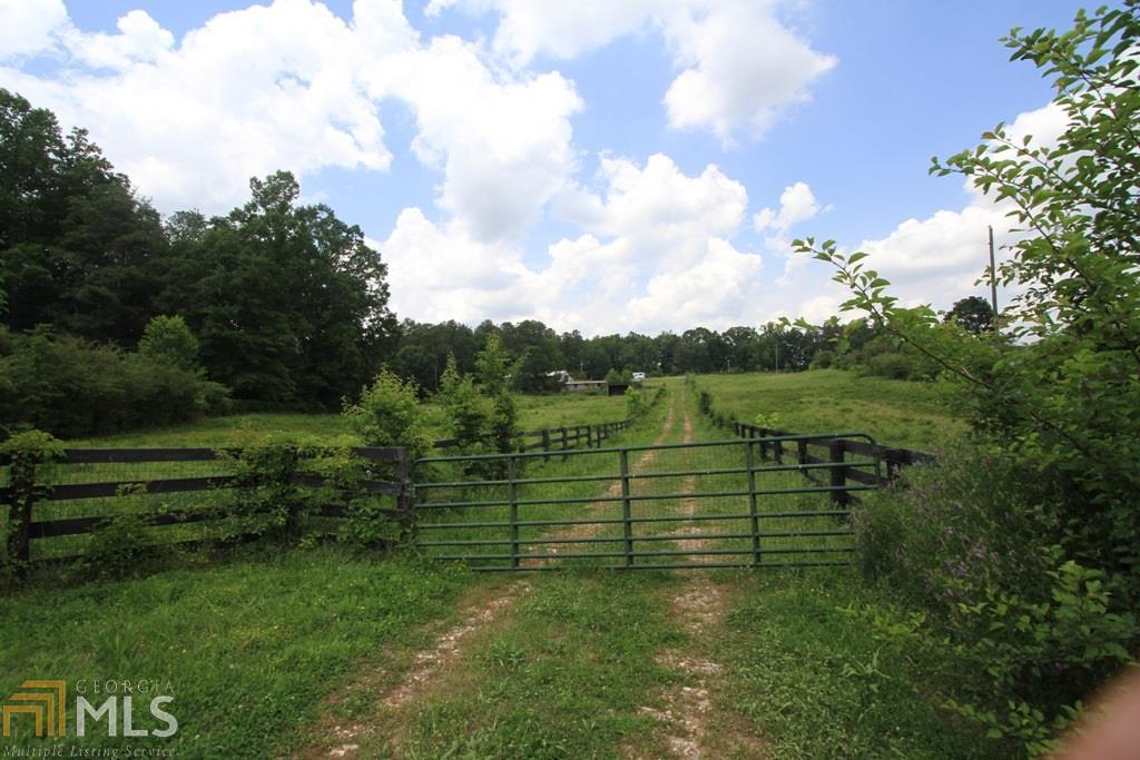 2085 Wilkie Rd - Photo 1
